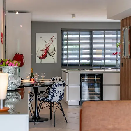 Aan Het Water Alkmaar