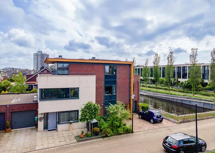 Aan Het Water * Alkmaar